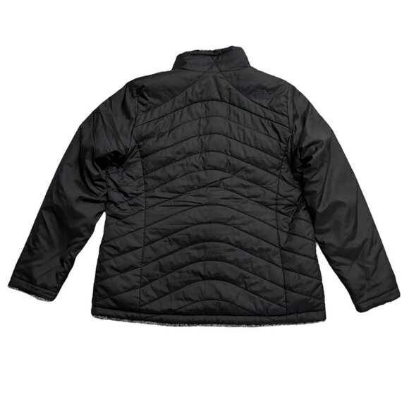 The North Face Black Puffer Jacket, Lined with Super Soft Faux Fur - Picture 4 of 4